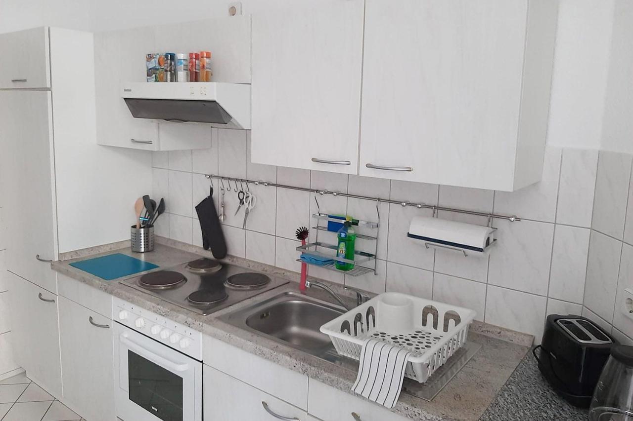 Cozy 2 Room Apartment In Магдебург Екстериор снимка